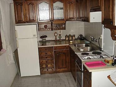 Dnevno: Sutomore, iznajmljujem apartman i sobe. Sobe sa dva, tri i četiri na lalafo.rs — 7 Dnevno: Sutomore, iznajmljujem apartman i sobe. Sobe sa dva, tri i četiri — 7