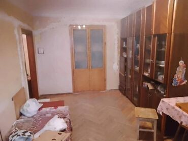 Köhnə tikili: Bakı, 2 otaqlı, Köhnə tikili, m. Neftçilər, 40 kv. m — 2