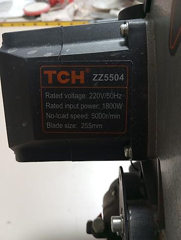 Инструменты: Торцовочная пила TCH ZZ5504 - Мощность: 1800 Вт (Rated input power — 3