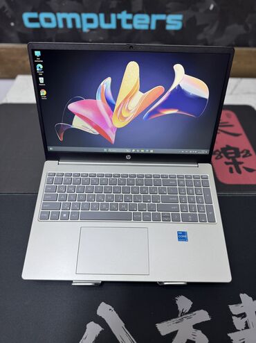 Настольные ПК и рабочие станции: Ноутбук, HP, 8 ГБ ОЗУ, Intel Core i3, 15.6 ", Новый, Для несложных задач, память SSD