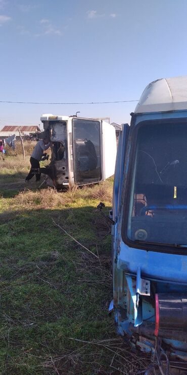Другие детали кузова: Продаются кузова от грузовых автомобилей. Доступны различные модели и