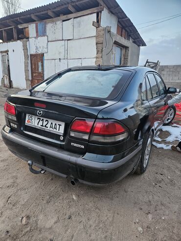 Mazda: Mazda 626: 1998 г., 1.8 л, Механика, Бензин, Хэтчбэк