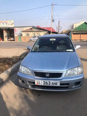 срочно срочно продаю машина: Honda Civic: 2000 г., 1.5 л, Автоматтык, Бензин, Седан