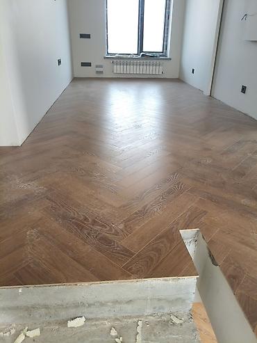 Напольные работы: Укладка пола, Монтаж напольных плинтусов, Стяжка пола | Ковролин, Ламинат, Паркет Больше 6 лет опыта — 3