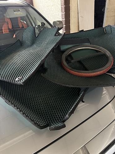 полики киа карнивал: 3D Eva Полики Для салона Subaru, цвет - Зеленый, Б/у, Самовывоз — 5
