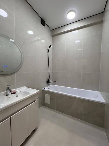 brk group: 3 комнаты, 77 м², Азия Молл Элитка, 5 этаж, Дизайнерский ремонт — 10