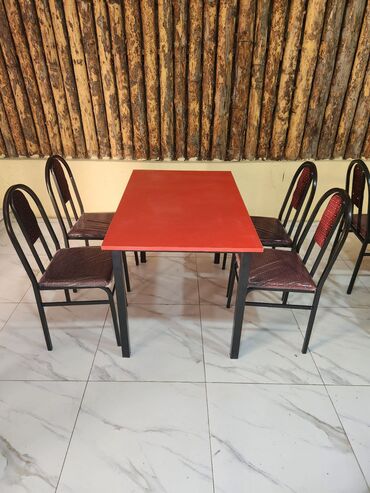 Masa və oturacaq dəstləri: Mətbəx üçün, Yeni, Açılmayan, Kvadrat masa, 4 stul — 19