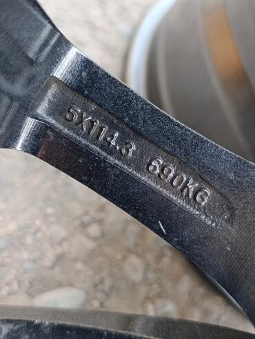 Диски: Литые Диски R 15 Комплект, отверстий - 5, Б/у at lalafo.kg — 15 Диски: Литые Диски R 15 Комплект, отверстий - 5, Б/у — 15