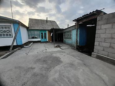 Долгосрочная аренда домов: Продаётся частный дом. Район автовокзал,5-7 минут до трассы,центра и — 12