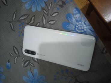 100 azn telefonlar: Xiaomi Redmi 10A, 64 GB, rəng - Qara, 
 Barmaq izi, İki sim kartlı