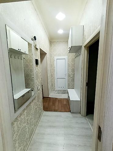 nahcivan ev kiralari: Elmlər Akademiyasi metro tam yani Qoc ət restoranın üstündəki daş 4 — 4
