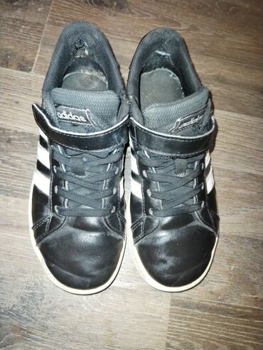 Patike: Adidas, Veličina - 33 — 8