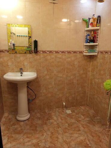 Köhnə tikili: Gəncə, 3 otaqlı, Köhnə tikili, 75 kv. m — 9