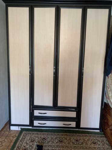 шкаф с антрисолью: Продаю шкаф-купе / распашной шкаф в хорошем состоянии! Шкаф