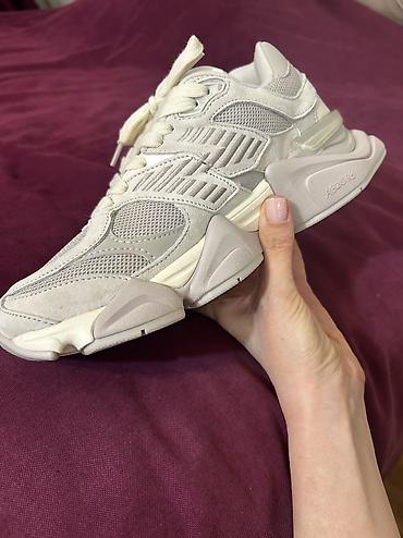 ugg bakü: New Balance 9060 kişi/qadın krossovkası - Model: NB 9060, yenidi — 2
