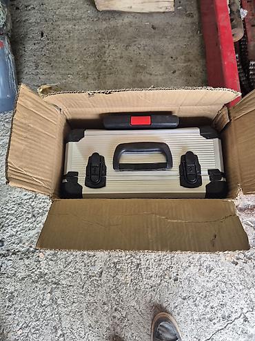 Avtoservis avadanlıqları: Avtoservis alətləri dəsti Satılır: - Hidravlik horizontal domkrat — 3 — 7