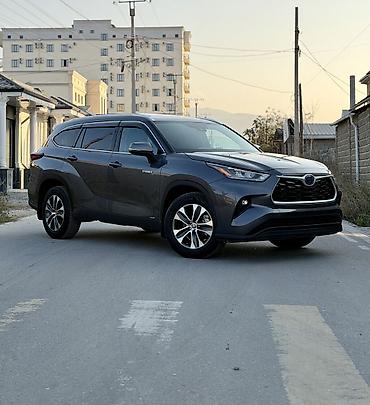 Унаа сатуу: Toyota Highlander: 2020 г., 2.5 л, Автомат, Гибрид, Жол тандабас — 2