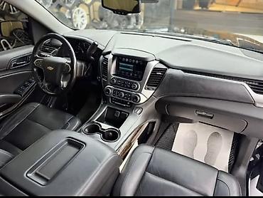 shevrolet suburban: Chevrolet Suburban: 2019 г., 5.3 л, Автомат, Бензин, Внедорожник — 3