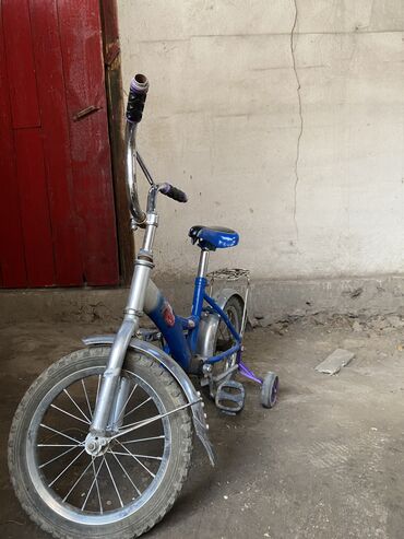 велосипед с багажом: Прожается детский велосипед рама 14x2.125
все работает отлично