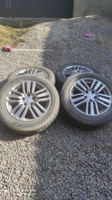 шины 2356516c: Куйма Дисктер R 17 Honda, Комплект, тешиктери - 5, Колдонулган