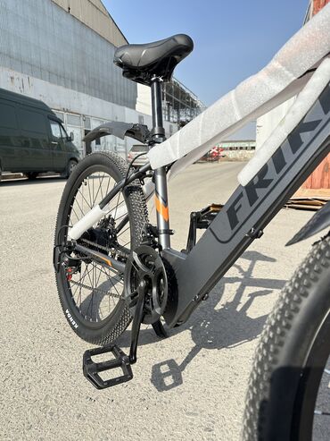 Электровелосипеды: Электровелосипед, Новый — 16