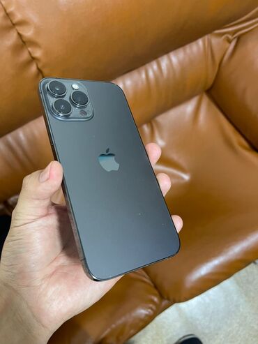 Apple iPhone: IPhone 13 Pro Max, Б/у, 256 ГБ, Space Gray, Кабель, Коробка, Чехол, 86 %