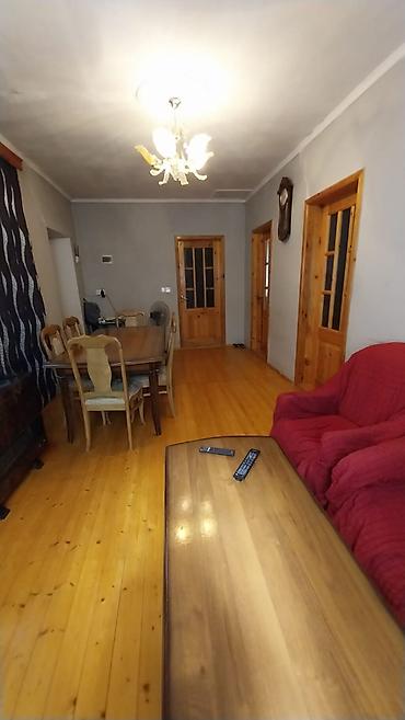 квартира в гяндже: 3 комнаты, 80 м², Средний ремонт — 10