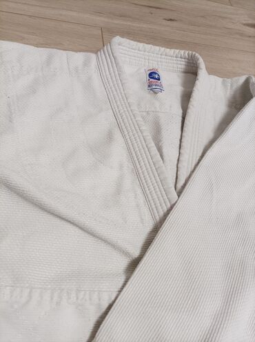 кимано для карате: Спортивный костюм M (EU 38), цвет - Белый