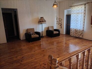kiraye ev verenler: Пос. Нардаран, 200 м², 4 комнаты, Комби, Газ, Электричество