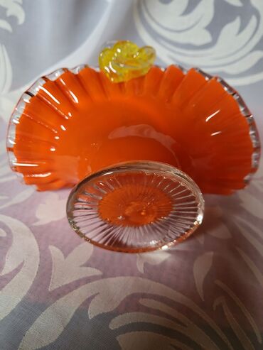 Ostali kućni dekor: Murano nova korpa,duvano staklo 70te. Korpica nova,sve na njoj je — 15