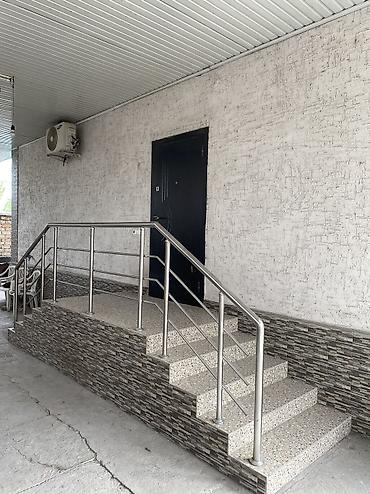 Продажа коттеджей и домов: 4 комнаты, 102 м², 330 соток, Бишкек, Молодая Гвардия Собственник — 24