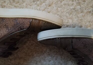 Women's Sneakers and athletic shoes: Guess, 39, bоја - Braon — 6