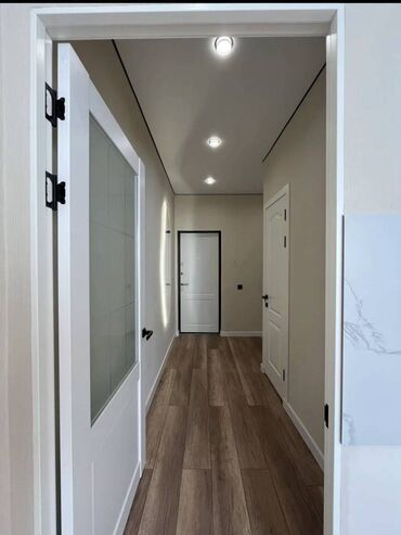 мкр кок жар квартиры: 1 комната, 44 м², 106 серия улучшенная, 1 этаж, Дизайнерский ремонт