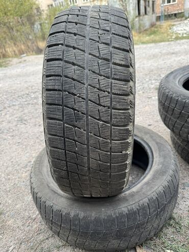 Шины: Шины R 17, Зима, Комплект, Легковые, Bridgestone