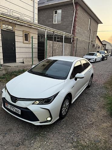 corolla 2018: Toyota Corolla: 2019 г., 1.8 л, Автомат, Гибрид, Седан — 7