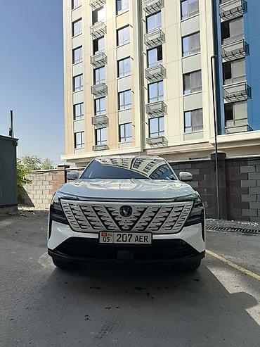 chery indis: Changan CS75 Plus: 2025 г., 1.5 л, Автомат, Бензин, Кроссовер — 1