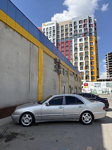 Mercedes-Benz: Mercedes-Benz E-Class: 2001 г., 4.3 л, Автомат, Бензин, Седан — 3