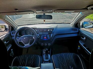 авто чехлы на сиденья: Kia Rio: 2017 г., 1.6 л, Автомат, Бензин, Хэтчбэк