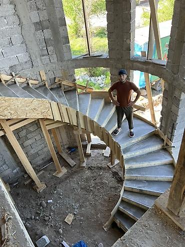 plant beton: Бетонная лестница Для дома, Форма лестницы: Винтовая — 6