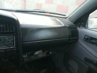 Volkswagen: Volkswagen Passat: 1993 г., 1.8 л, Механика, Бензин, Седан — 9