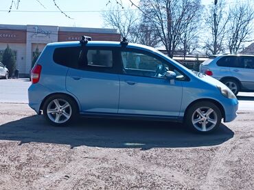 Honda: Honda Fit: 2003 г., 1.3 л, Вариатор, Бензин, Хэтчбэк