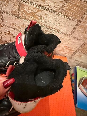 Детская обувь: Детская обувь по 250 -300-400 сом На 1-2-3-4-5 годика Зимние и осенние — 7