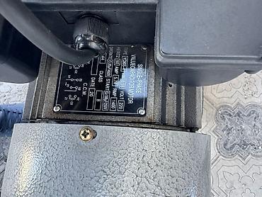 Товары и оборудование для с/х животных: Доильный аппарат на тележке для коров Описание: - Мобильная установка — 2