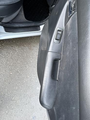 Toyota: Toyota Corolla: 2003 г., 1.6 л, Автомат, Бензин, Седан — 8