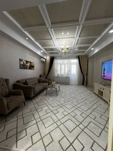 квартира 12мкр: 4 комнаты, 132 м², Элитка, 8 этаж