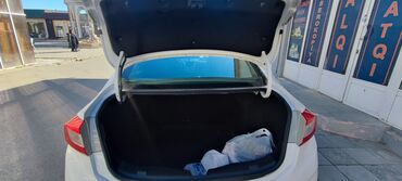 Chevrolet: Chevrolet Cruze: 1.4 l | 2016 il 207309 km Sedan — 6