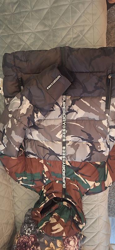 waikiki dukserice muske: Muška zimska jakna Superdry – kamuflažni print - Debelo, prošiveno — 5