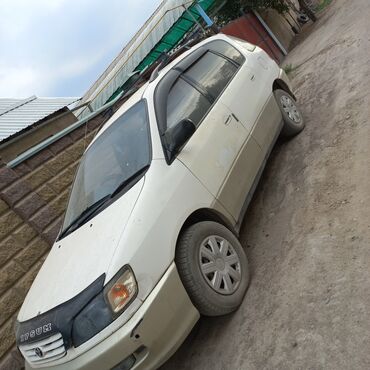 тайота карин: Toyota Ipsum: 1997 г., 2 л, Автомат, Бензин, Минивэн