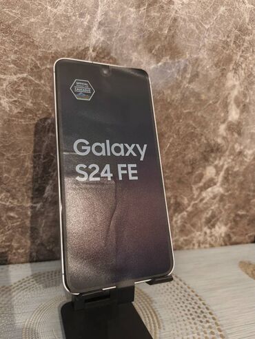 Samsung: Samsung Galaxy S24, 128 GB, rəng - Ağ, Sensor, Barmaq izi, Simsiz şarj