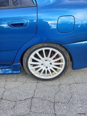 Mitsubishi: Mitsubishi Carisma: 1.6 l. | 2003 έ. 200000 km. Λιμουζίνα — 2